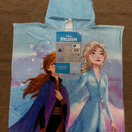 PONCHO FROZEN